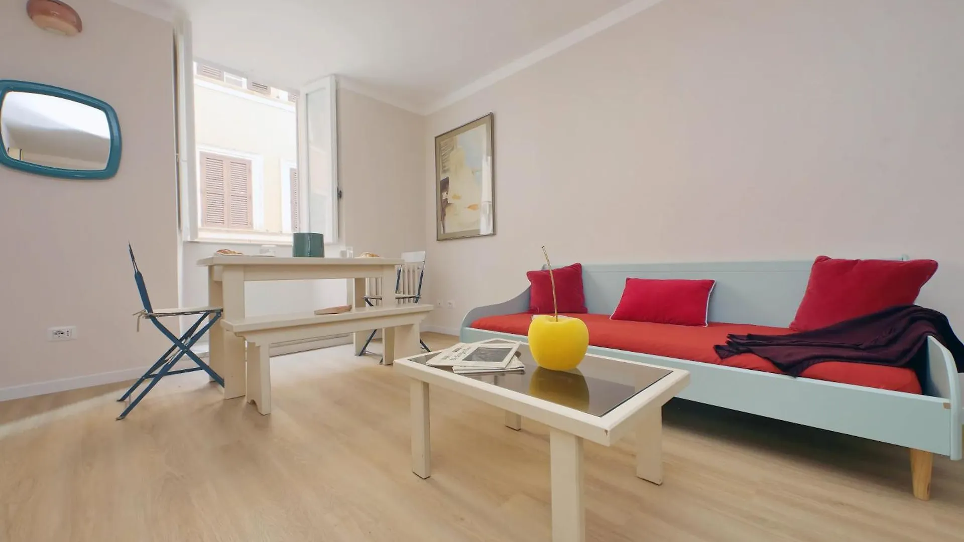 Monti Studio Rome 0*,